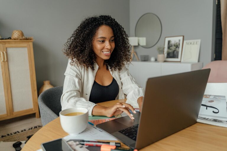 Starting a low cost side hustle from home